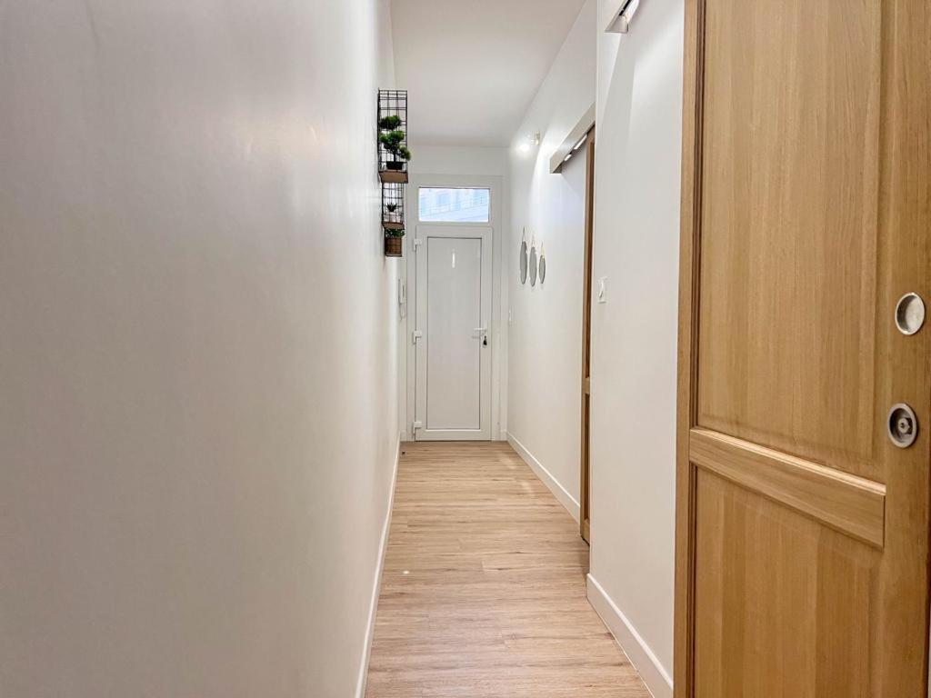 Appartement Vue Mer Parking Prive Place Med Canet-en-Roussillon Buitenkant foto