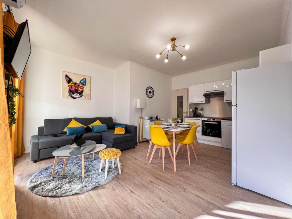Appartement Vue Mer Parking Prive Place Med Canet-en-Roussillon Buitenkant foto