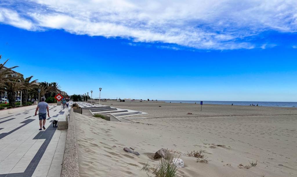 Appartement Vue Mer Parking Prive Place Med Canet-en-Roussillon Buitenkant foto